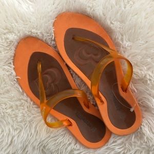 COPY - BCBG flip flops